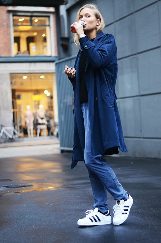 Le-Fashion-Blog-25-Ways-To-Wear-Adidas-Sneakers-Super-Star-Trench-Coat-Suede-Pants-Street-Style-Via-Emilie-Lilja